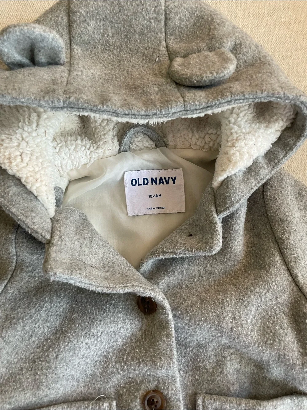 Old Navy Toddler Hooded Coat in Light Gray with Sherpa Lining
